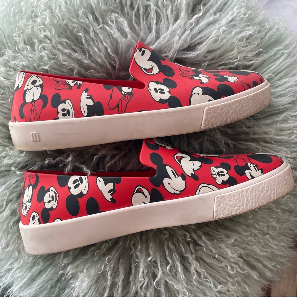 Disney X Melissa Red Minnie Mouse Loafers - Picture 4 of 6